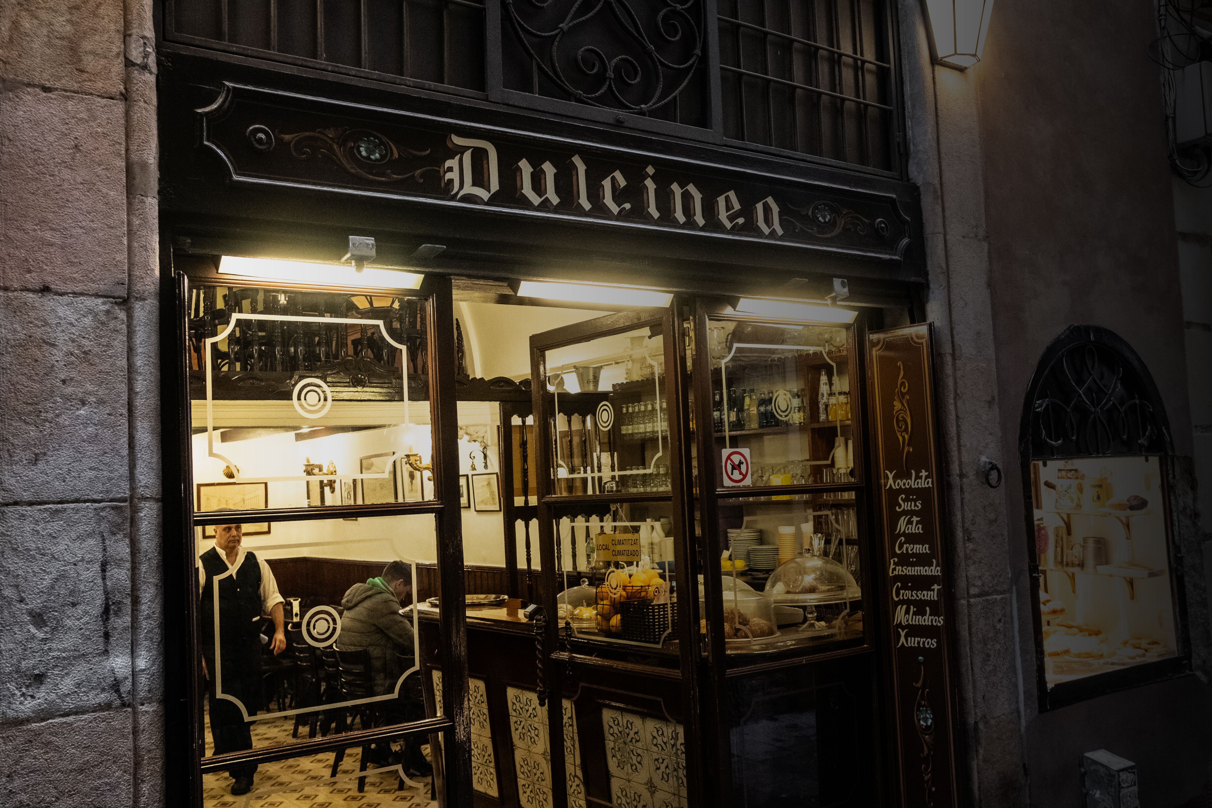 Churrería Dulcinea / Simón Sánchez